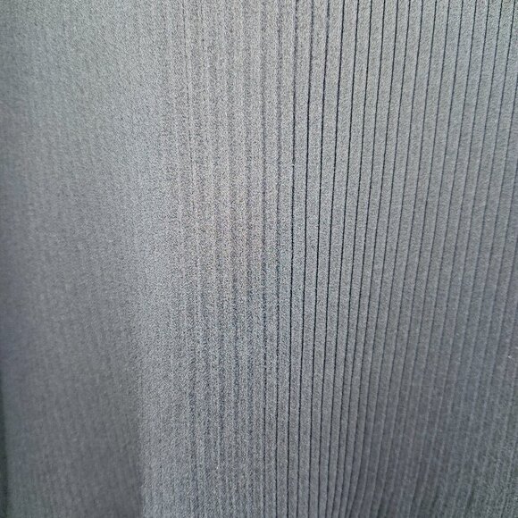 Vince Camuto  High Neck Pleated Black Georgette Crepe L/S Tunic Blouse - Picture 3 of 10